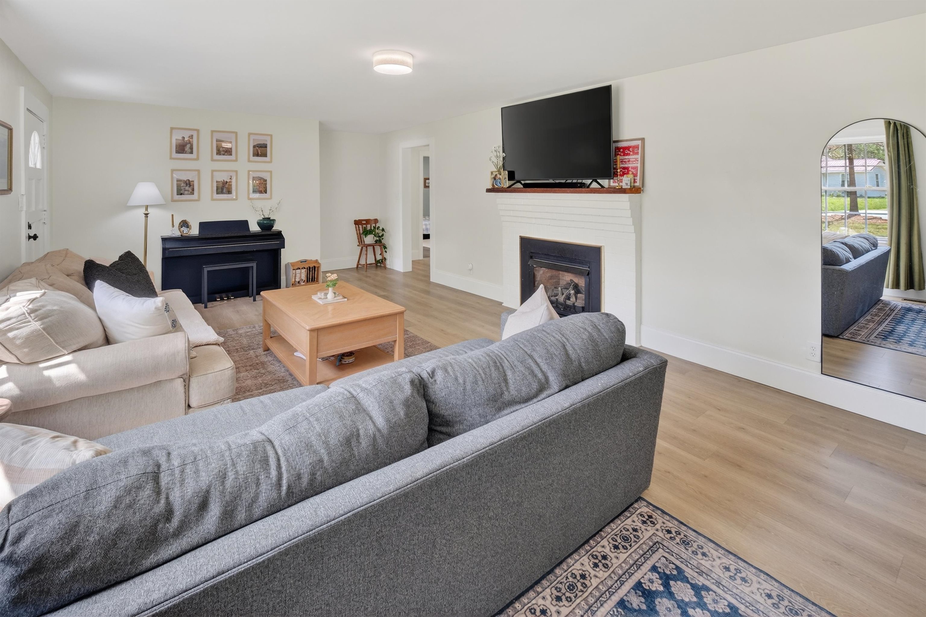 912 Dillon Street Chesnee, SC 29323 - Photo 4 of 46