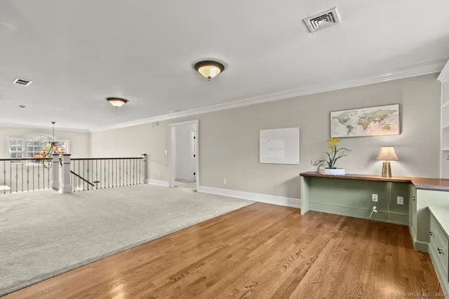 $10,000 | 14 Magellan Lane, Easton, CT 06612