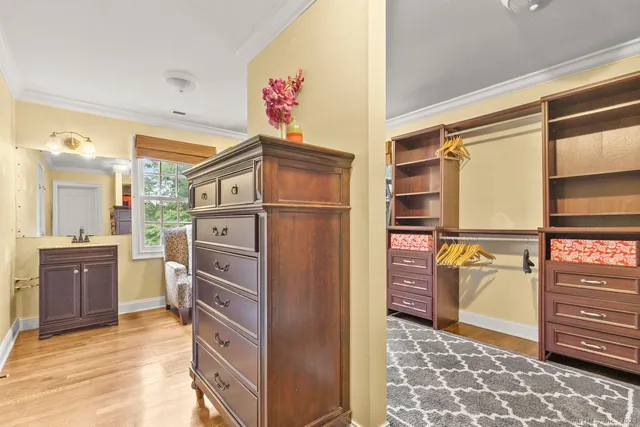 $10,000 | 14 Magellan Lane, Easton, CT 06612