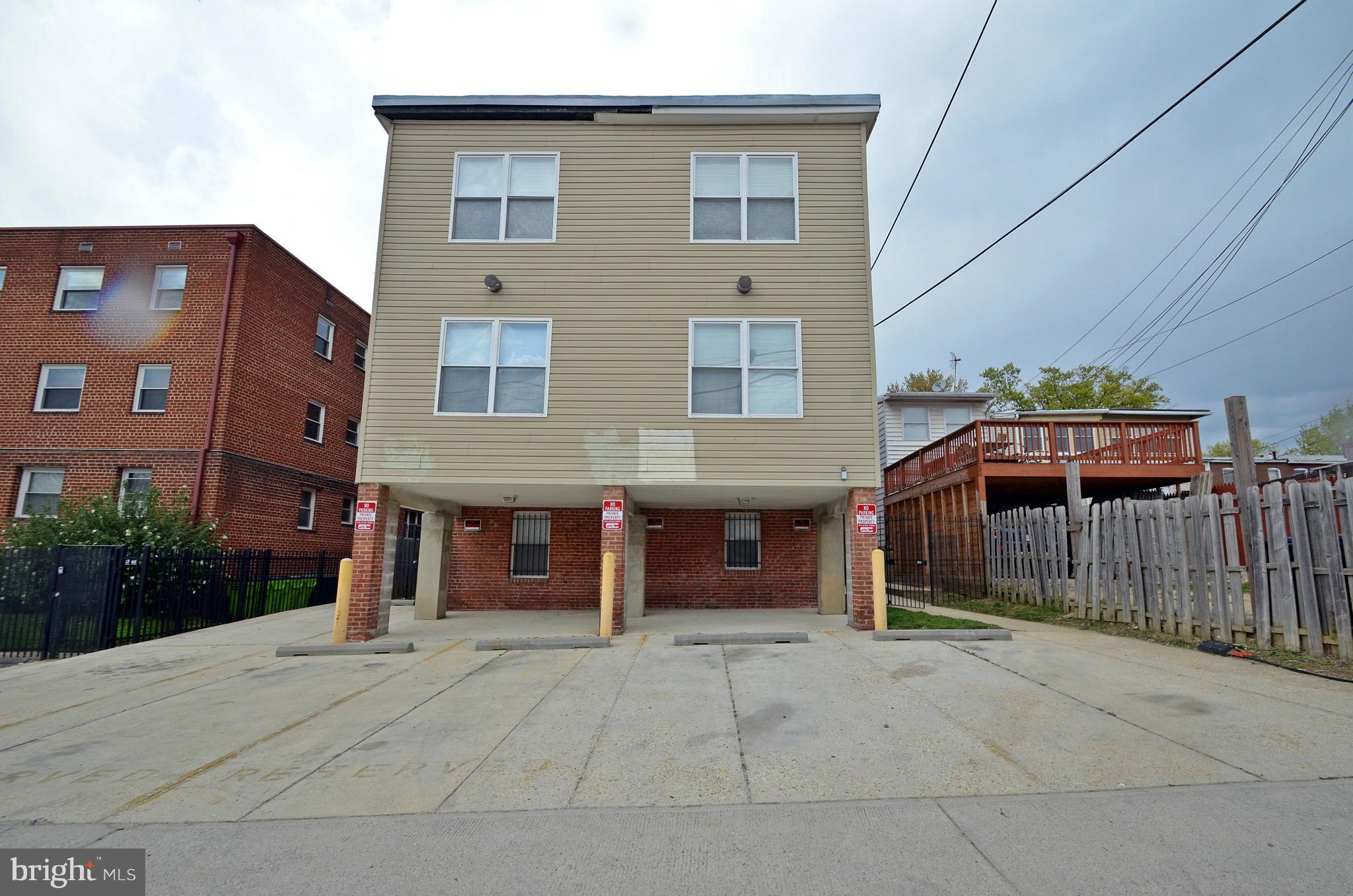 524 Kenyon Street Northwest Washington, DC 20010 - Photo 18 of 19 Exterior (Rear)