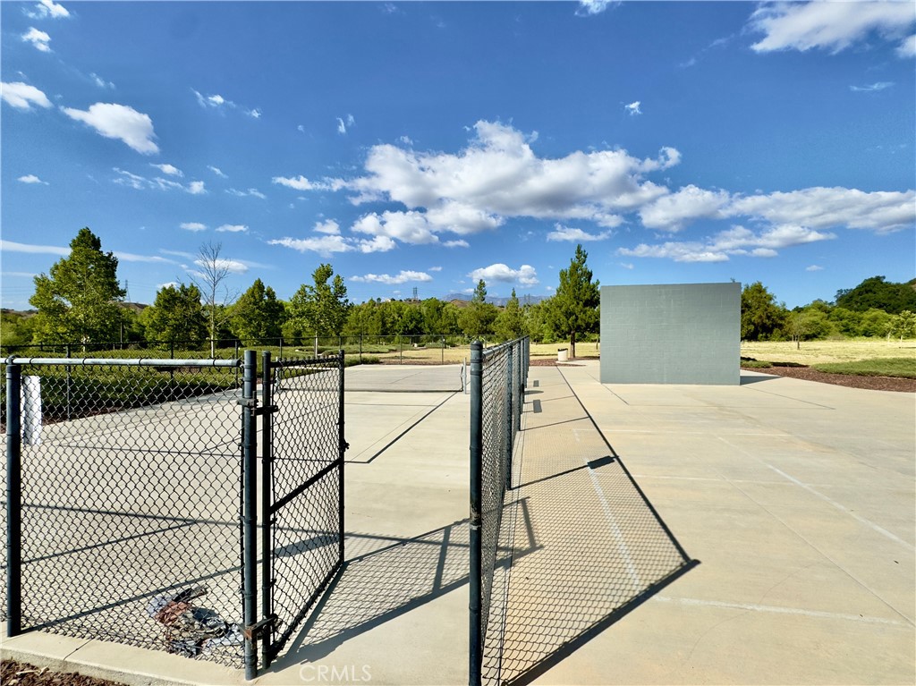 11265 Runyan Road Beaumont, CA 92223 - Photo 136 of 138 Pickle Ball and Hand Ball Courts