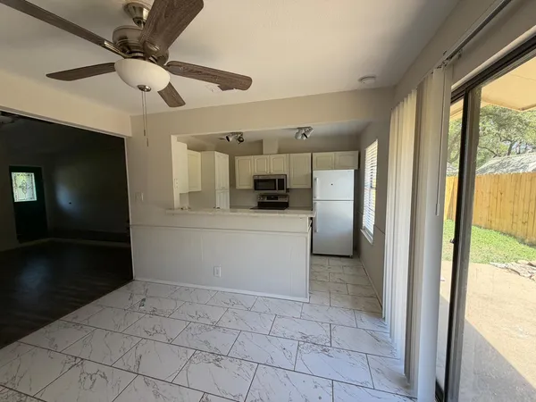 $1,795 | 9405 Newberry Drive, Unit A, Austin, TX 78729