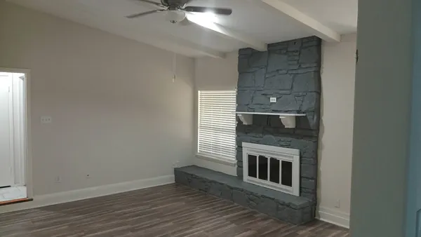 $1,795 | 9405 Newberry Drive, Unit A, Austin, TX 78729