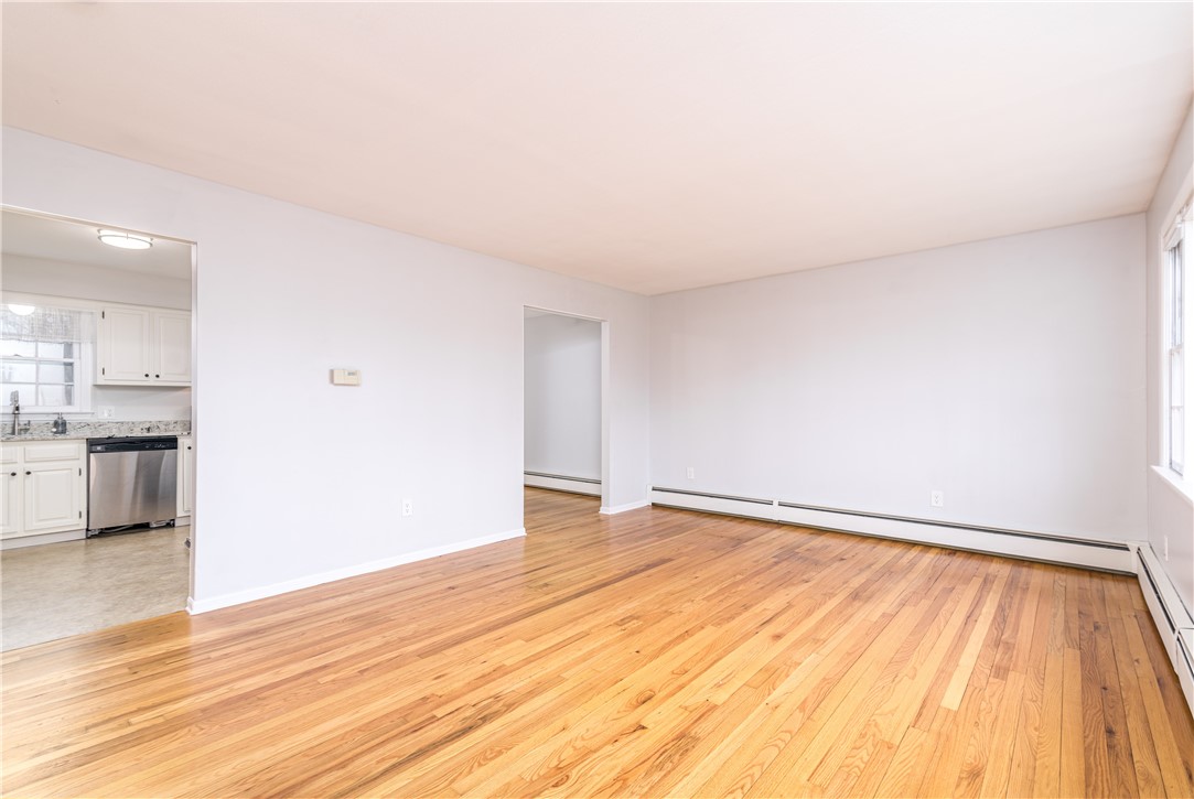 5 Holly Drive Westerly, RI 02891 - Photo 26 of 50