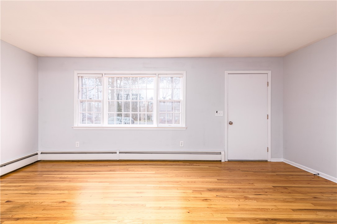 5 Holly Drive Westerly, RI 02891 - Photo 28 of 50