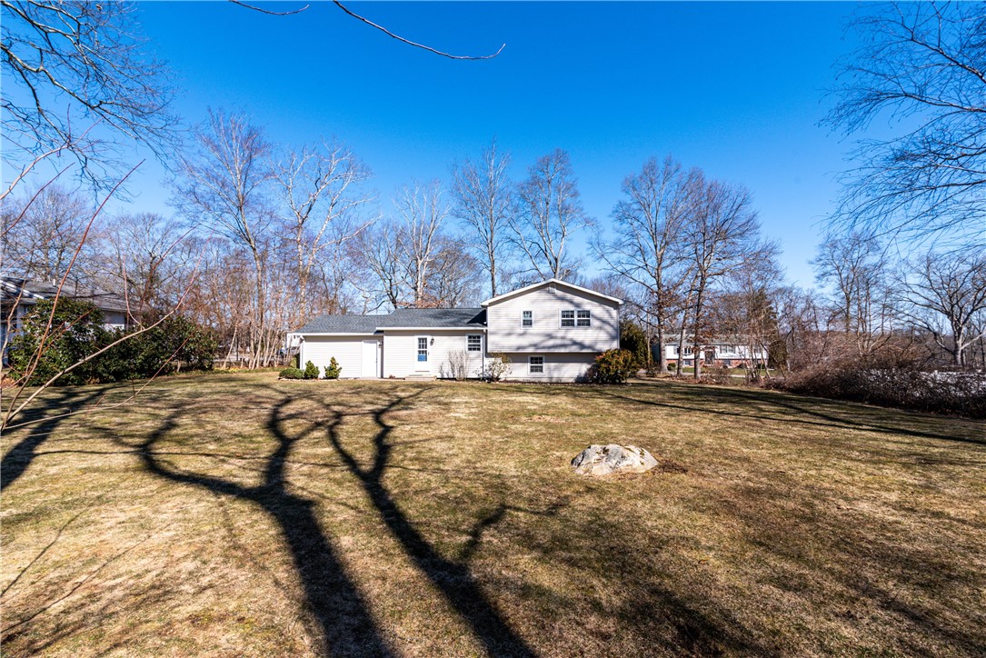 5 Holly Drive Westerly, RI 02891 - Photo 44 of 50