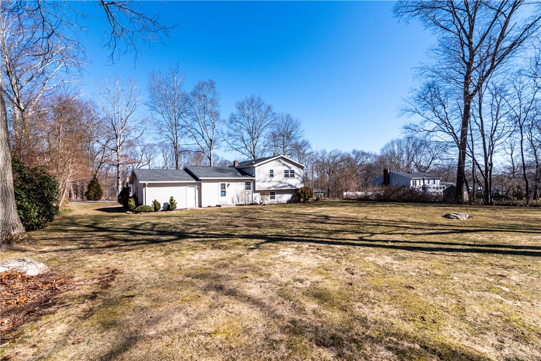 5 Holly Drive Westerly, RI 02891 - Photo 45 of 50