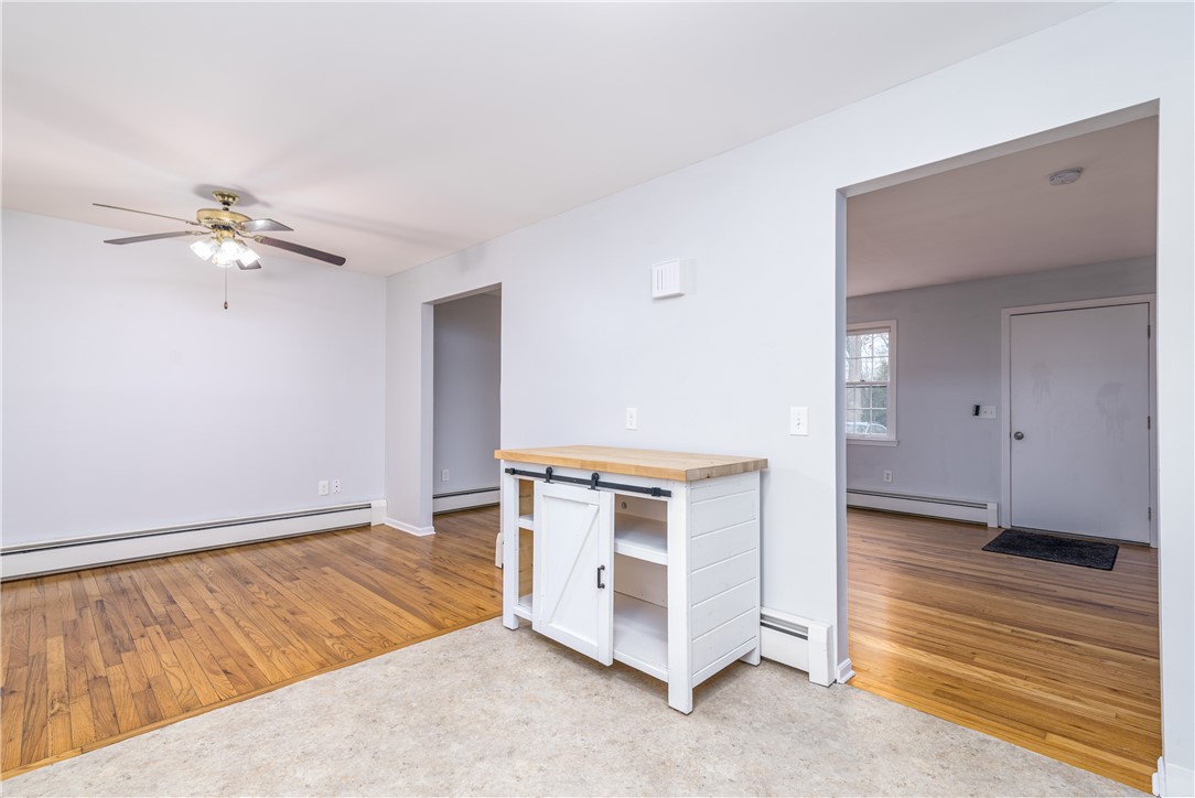 5 Holly Drive Westerly, RI 02891 - Photo 7 of 50