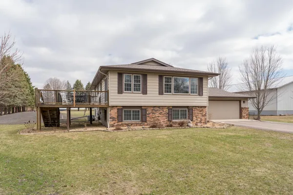 $459,900 | 115 Tami Lane, Mankato, MN 56001