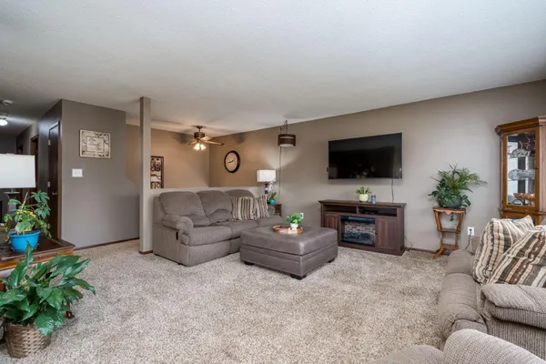 $459,900 | 115 Tami Lane, Mankato, MN 56001