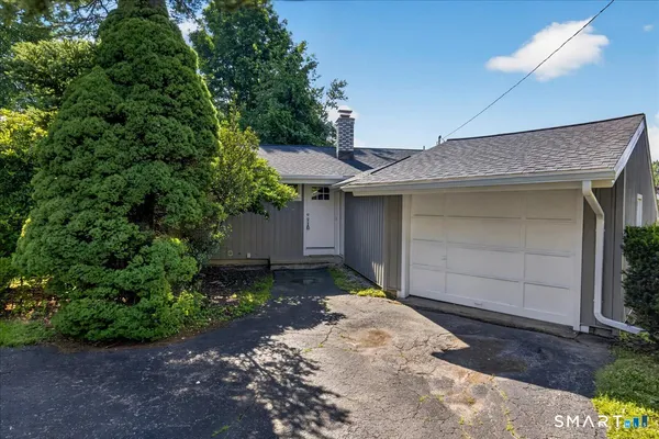 $329,900 | 17 Hickory Hill Drive, Waterbury, CT 06708