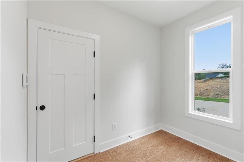 9 Everwood Court Rome, GA 30161 - Photo 33 of 44 a view of an empty room with window