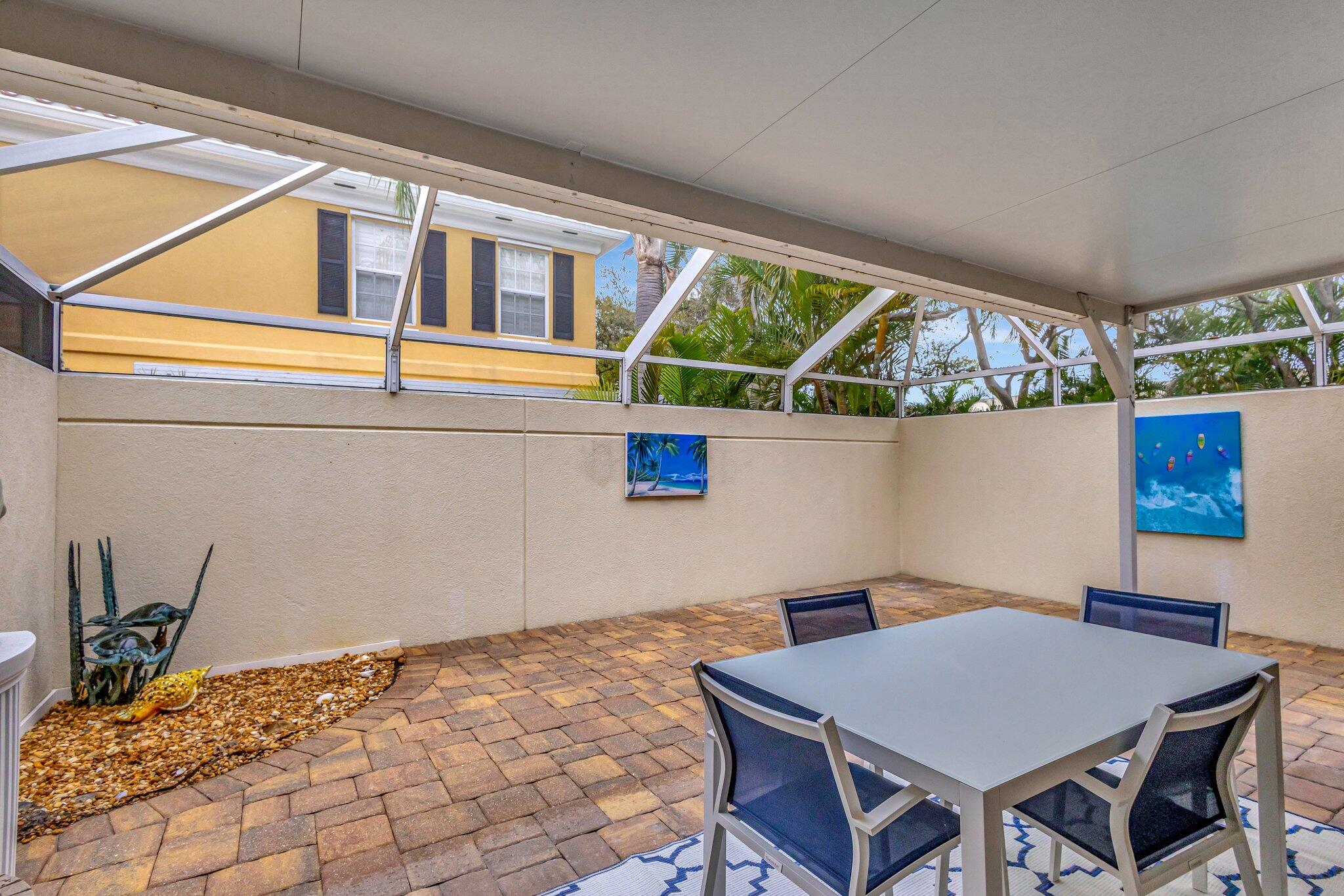 39 Laurel Oaks Circle Tequesta, FL 33469 - Photo 36 of 47 a view of a house with backyard