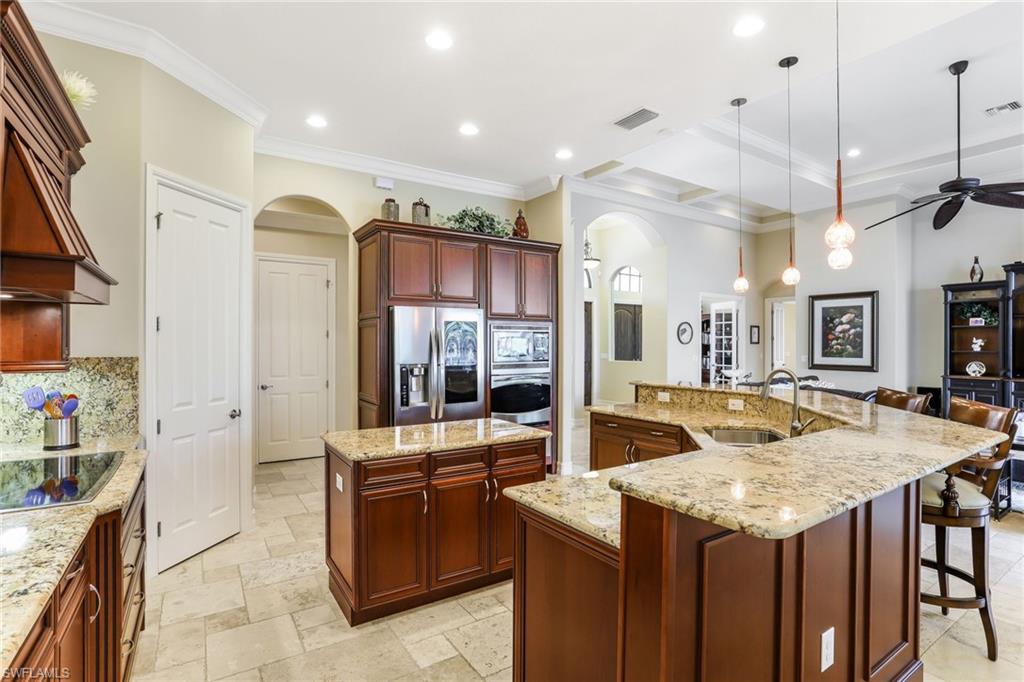 7426 Byrons Way Naples, FL 34113 - Photo 11 of 33 Gallery Image 11