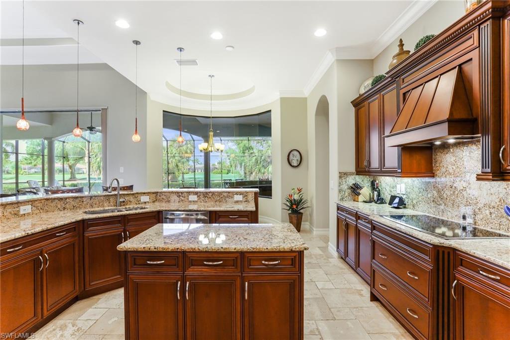 7426 Byrons Way Naples, FL 34113 - Photo 12 of 33 Gallery Image 12