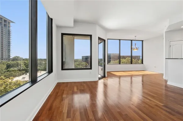 $399,900 | 2828 Peachtree Road Northwest, Unit 802, Atlanta, GA 30305