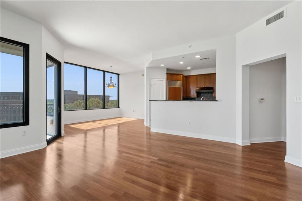 2828 Peachtree Road Northwest, Unit 802 Atlanta, GA 30305 - Photo 17 of 49