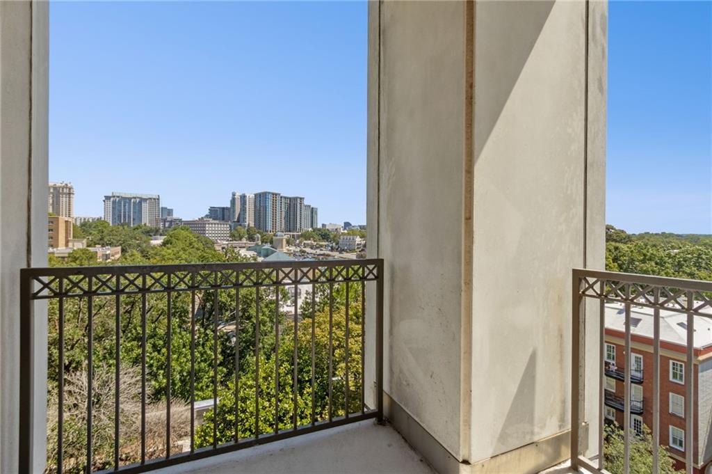 2828 Peachtree Road Northwest, Unit 802 Atlanta, GA 30305 - Photo 26 of 49