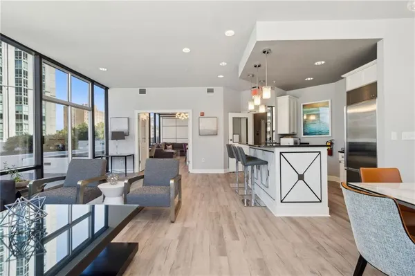 $399,900 | 2828 Peachtree Road Northwest, Unit 802, Atlanta, GA 30305