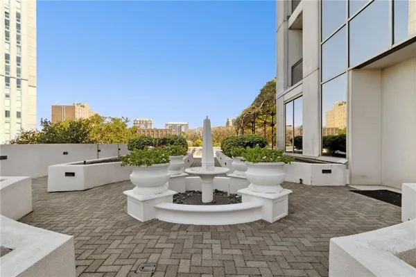 $399,900 | 2828 Peachtree Road Northwest, Unit 802, Atlanta, GA 30305