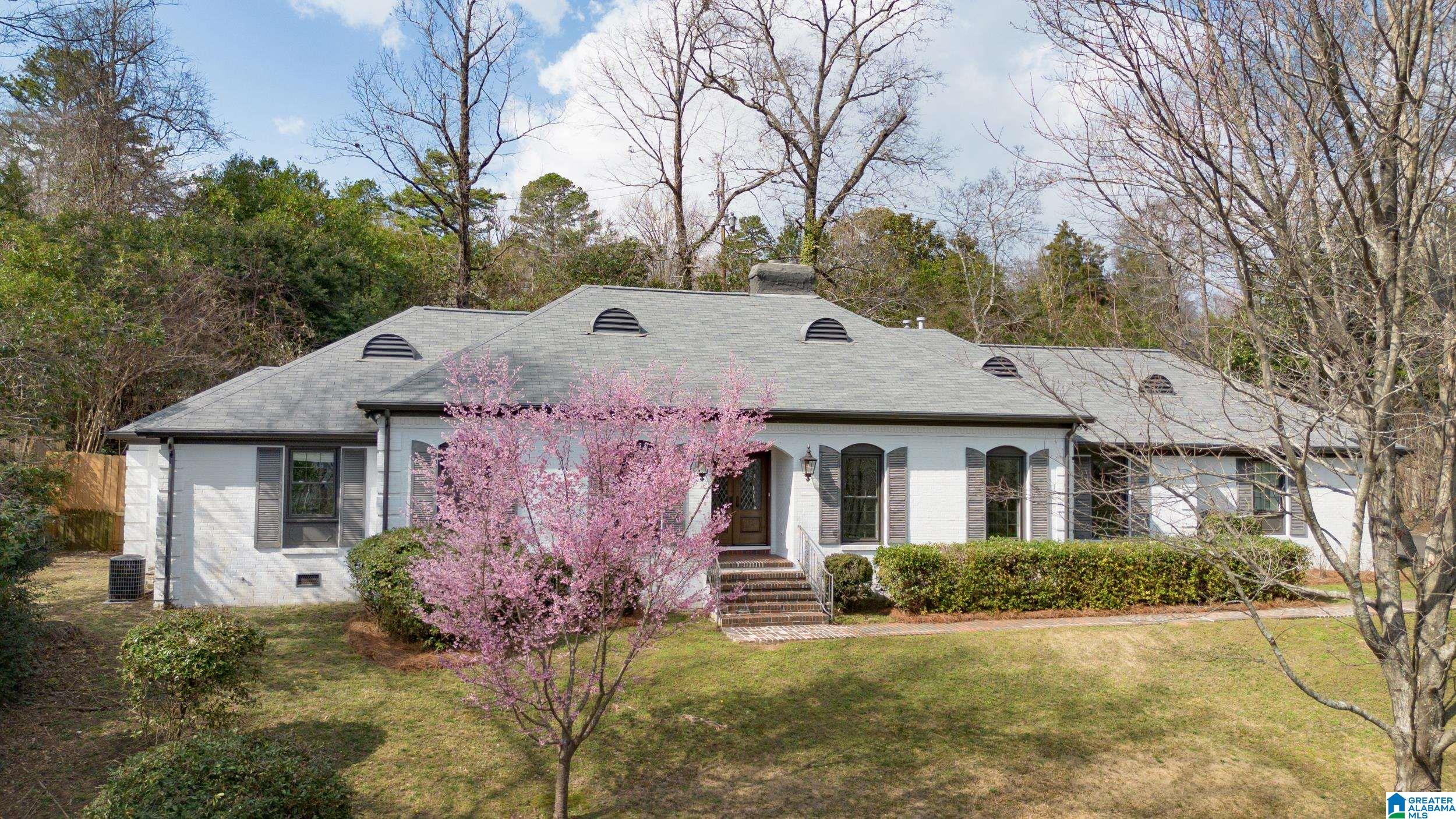 3568 Spring Valley Road Birmingham, AL 35223 - Photo 2 of 34