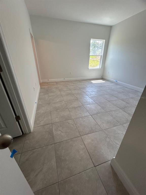 16948 Southwest 39th Circle Ocala, FL 34473 - Photo 3 of 7