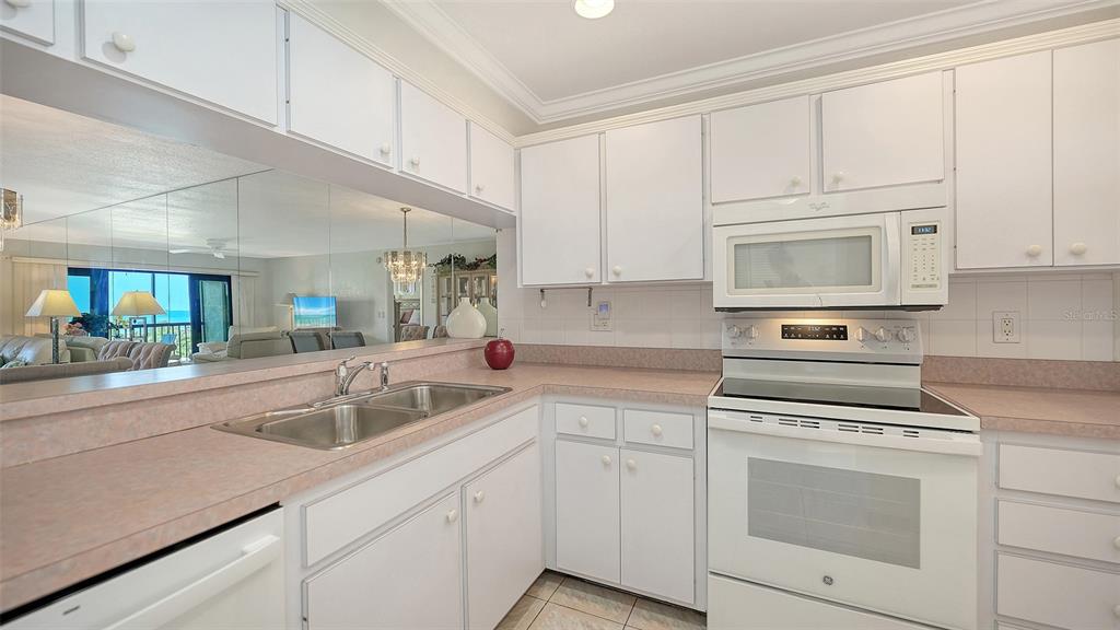 6234 Midnight Pass Road, Unit 307 Sarasota, FL 34242 - Photo 8 of 61