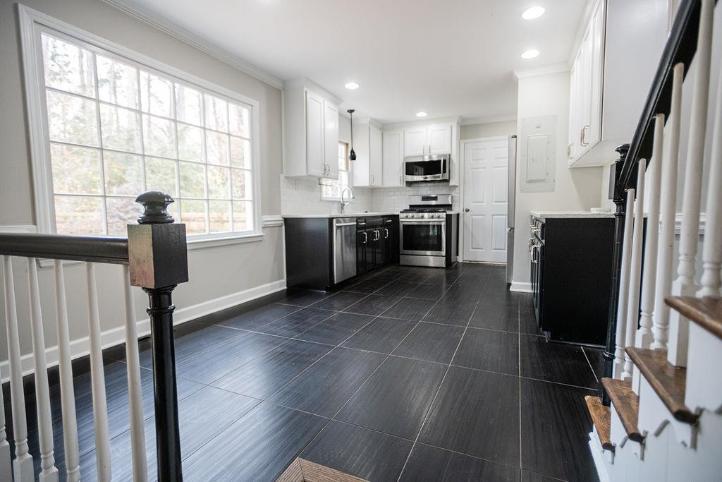 5401 Fieldstone Drive Raleigh, NC 27609 - Photo 9 of 22 Photo 9