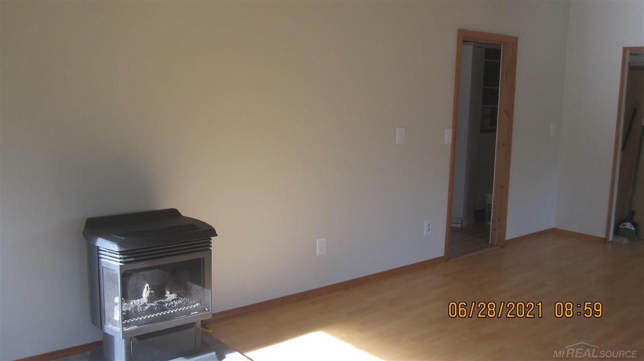 6669 Lakeshore Road Lexington, MI 48450 - Photo 6 of 26