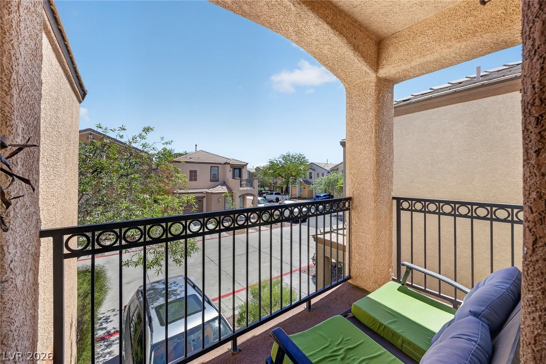 6924 Dancing Cloud Avenue Henderson, NV 89011 - Photo 18 of 32