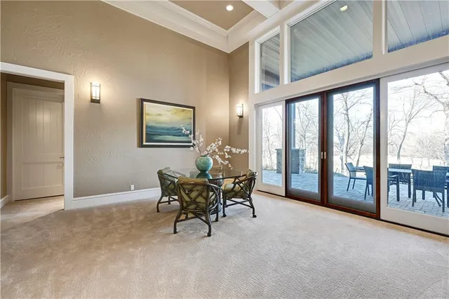 $1,875,000 | 100 Hever Knoll, Loch Lloyd, MO 64012