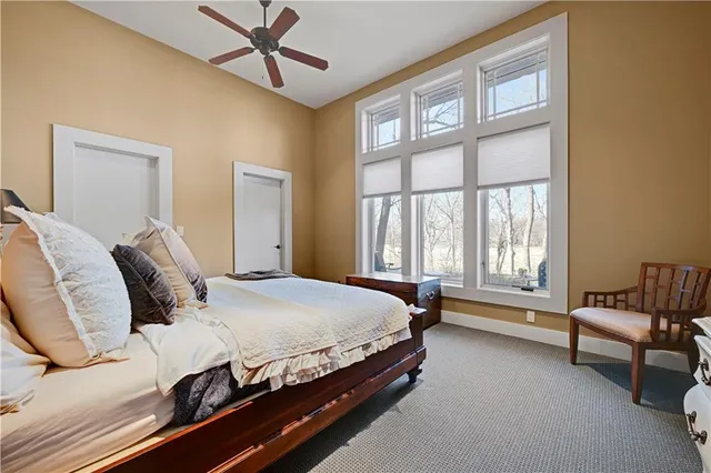 $1,875,000 | 100 Hever Knoll, Loch Lloyd, MO 64012