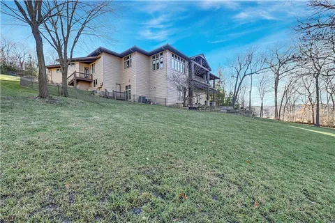 $1,875,000 | 100 Hever Knoll, Loch Lloyd, MO 64012
