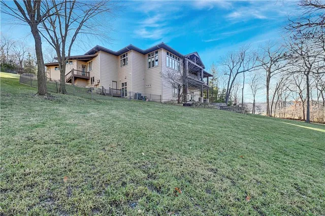 $1,875,000 | 100 Hever Knoll, Loch Lloyd, MO 64012