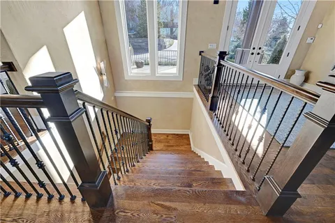 $1,875,000 | 100 Hever Knoll, Loch Lloyd, MO 64012