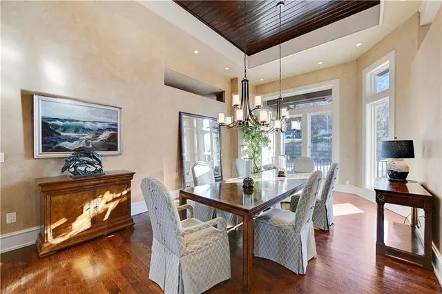 $1,875,000 | 100 Hever Knoll, Loch Lloyd, MO 64012