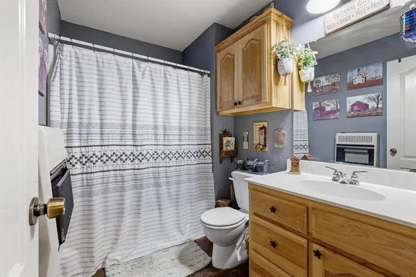 $650,000 | 420 County Road 4825, Leonard, TX 75452