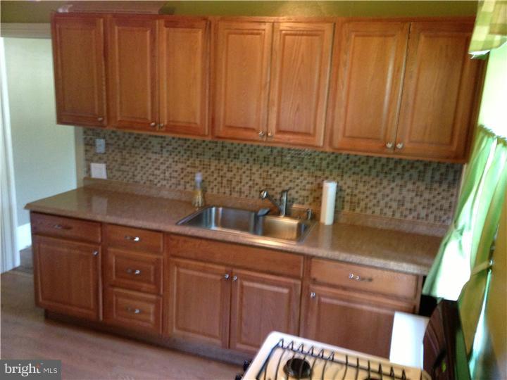 204 Level Road Collegeville, PA 19426 - Photo 9 of 17 Kitchen