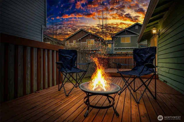 $689,950 | 12432 27th Place West, Unit 2, Everett, WA 98204