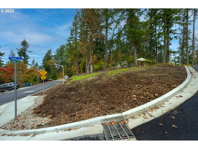 $199,000 | 2985 Capital Drive, Unit 3, Eugene, OR 97403