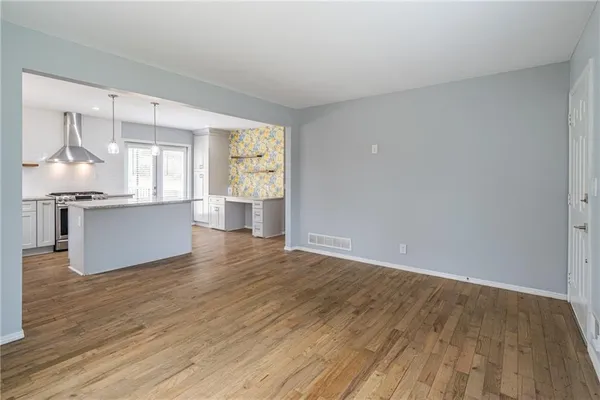 $2,000 | 1660 White Oak Way, Decatur, GA 30032