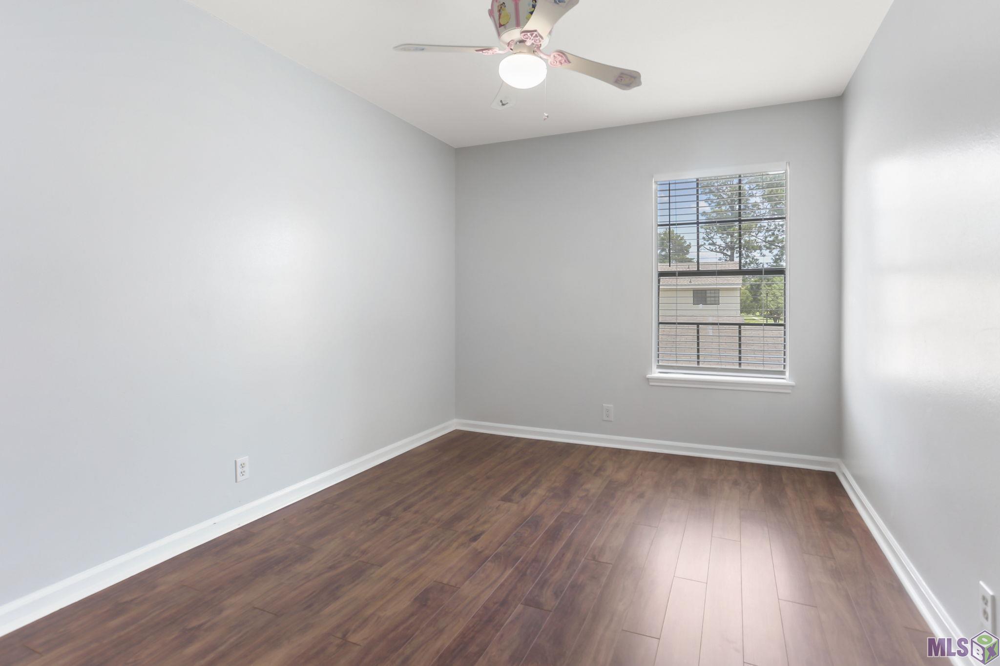 2452 Shadowbrook Drive Baton Rouge, LA 70816 - Photo 16 of 23 Additional bedroom