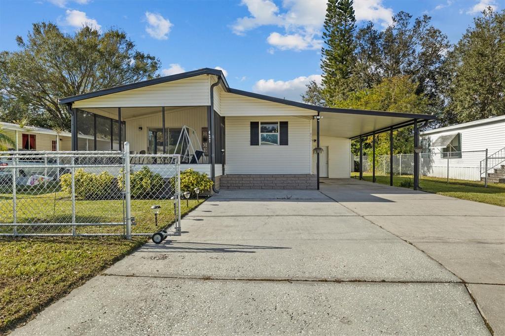 437 Oak Ridge East Lakeland, FL 33801 - Photo 1 of 1 Gallery Image 1