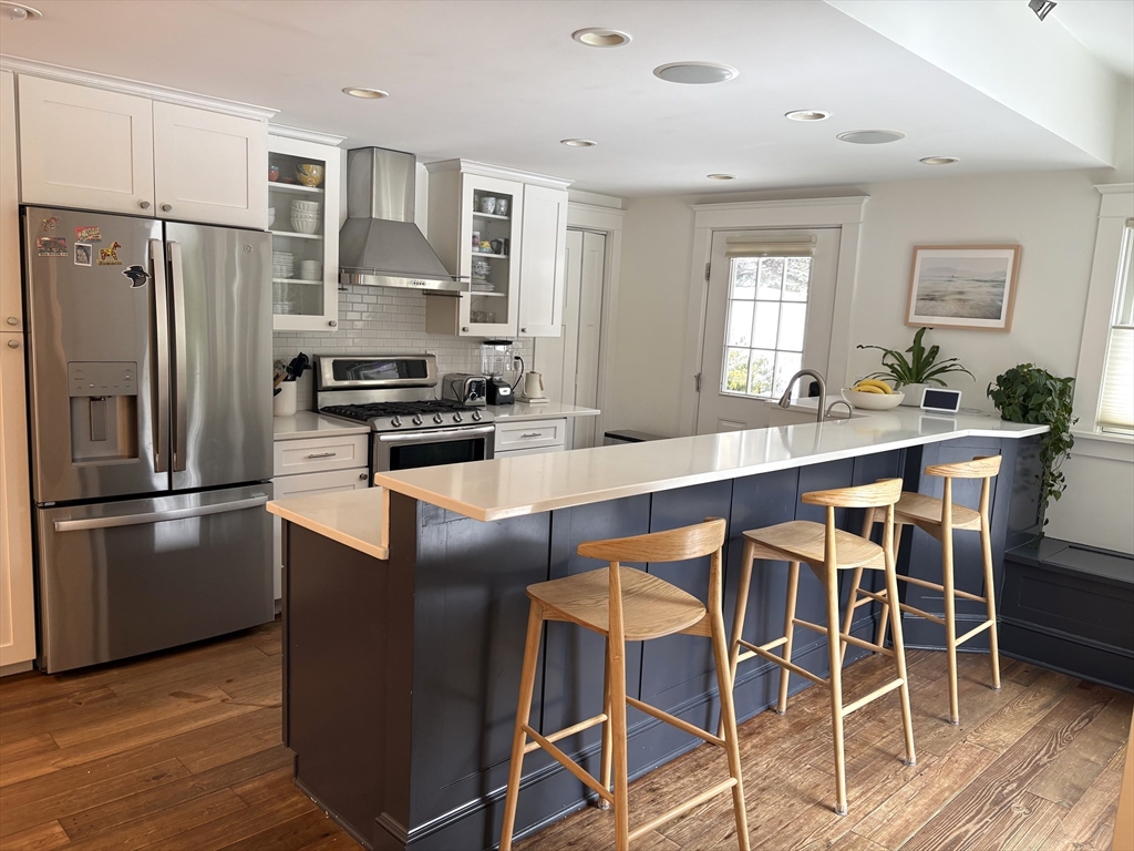 91 Eliot Street Brookline, MA 02467 - Photo 6 of 16