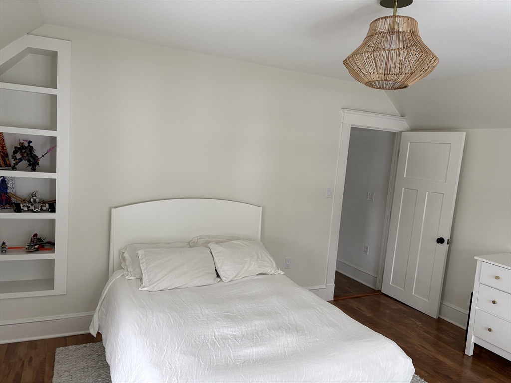 91 Eliot Street Brookline, MA 02467 - Photo 9 of 16