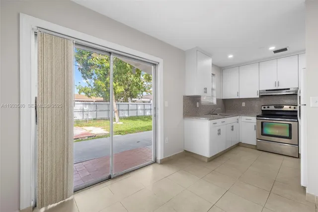 $2,850 | 85 West 24th Street, Unit 85, Hialeah, FL 33010