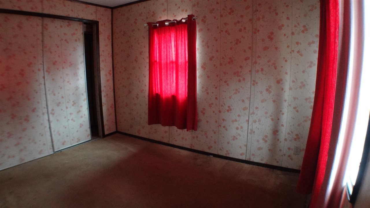 17 Wyman Road Deering, NH 03244 - Photo 12 of 14 Gallery Image 12
