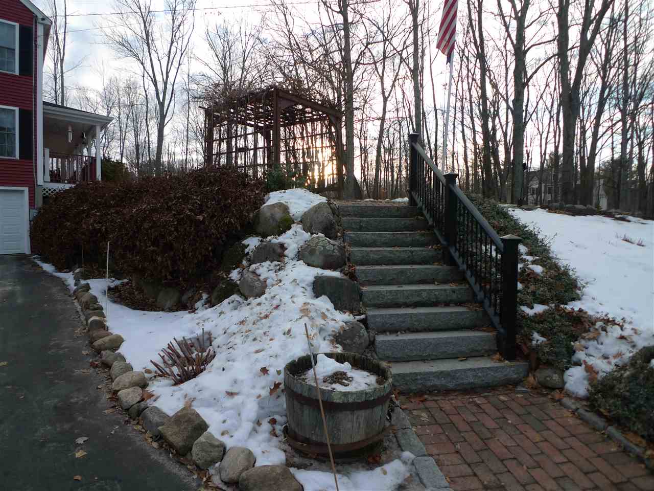 115 Red Oak Hill Road Epping, NH 03042 - Photo 8 of 11