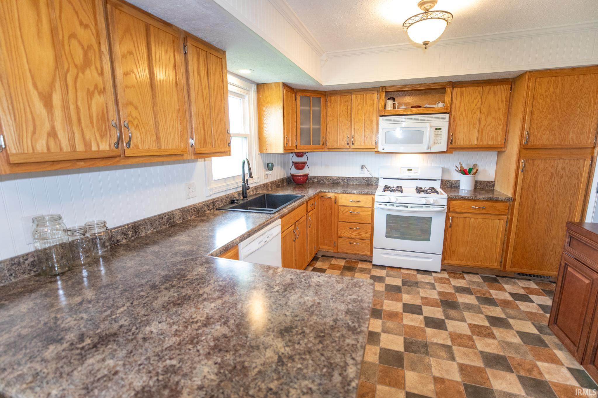 15715 Michigan Road Argos, IN 46501 - Photo 9 of 19 Gallery Image 9