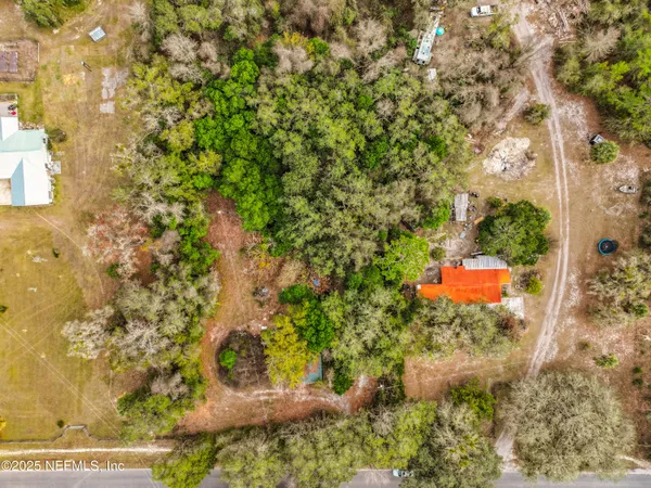 a view of an outdoor space and a yard